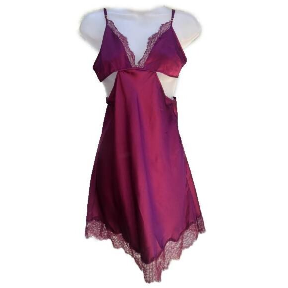 Victoria's Secret Lace Trim Babydoll Lingerie Slip in Burgundy - Picture 1 of 2